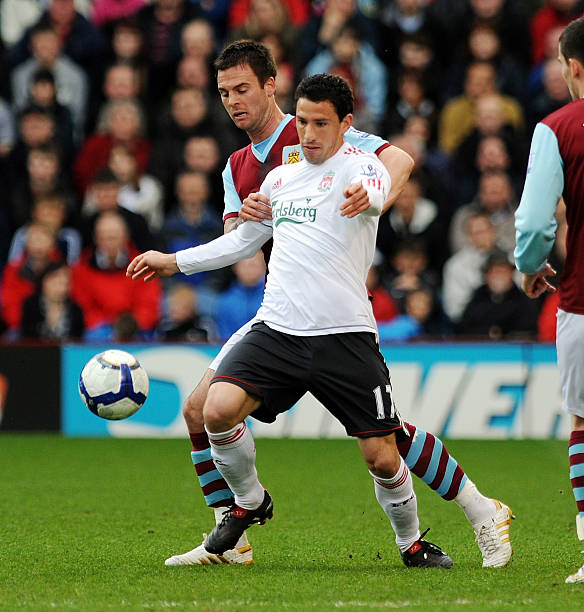 针锋相对 针锋相对