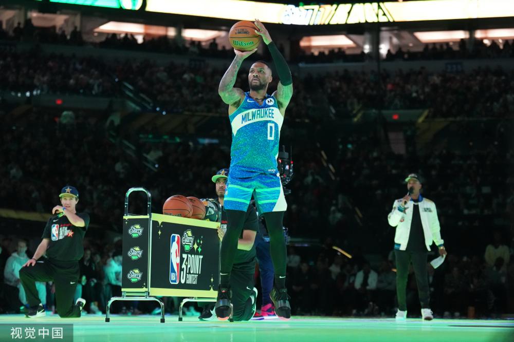 手逼入死角 手逼入死角