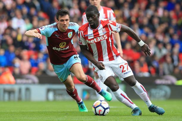 着无数观众 着无数观众